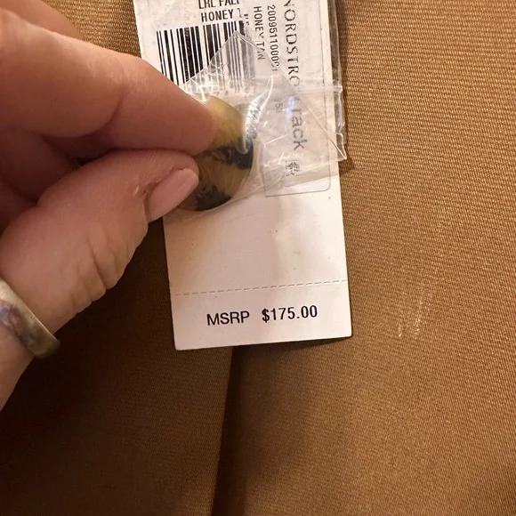 Bernardo Olive Brown Trench Coat with Belt - Picture 7 of 8